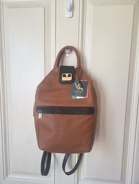 Valentina Brown & Black Leather Backpack  Made In ITALY 🇮🇹 "NWT"🤎🖤